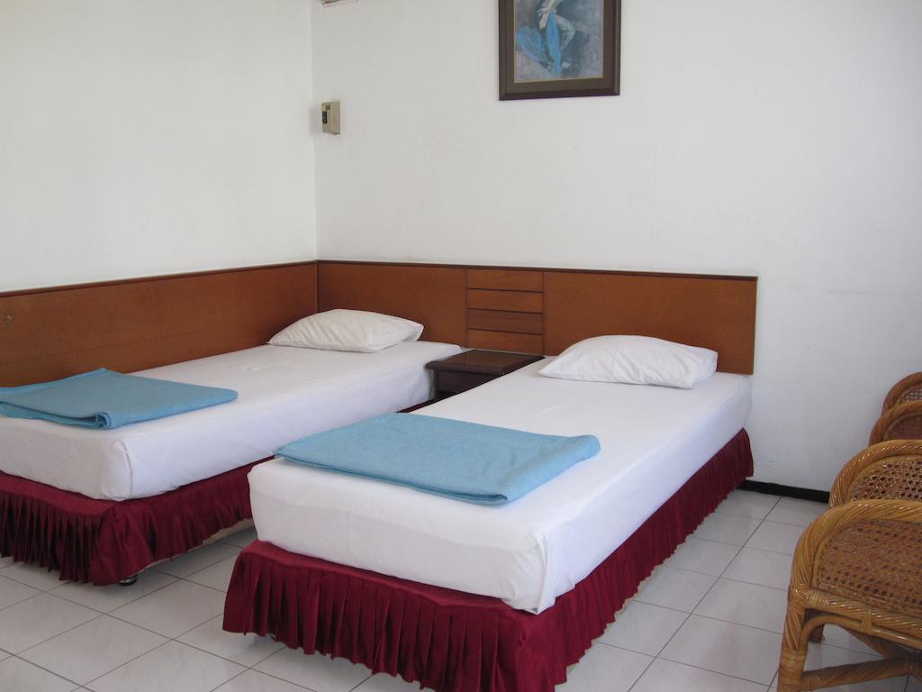 Hotel Tosari Malang Pokój zdjęcie